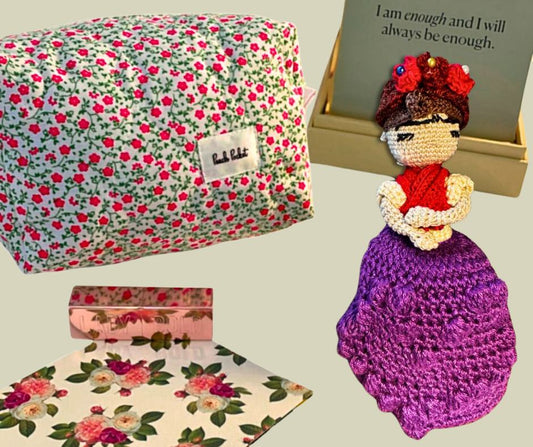 Frida Peachy Gurumi & Floral Peach Pouch